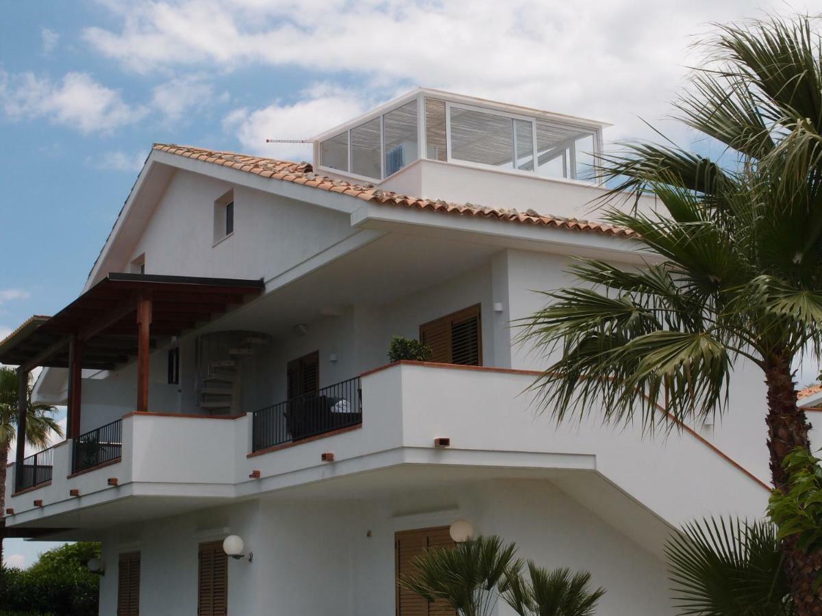 Sulle Tracce Di Montalbano Villa Ragusa Exterior foto